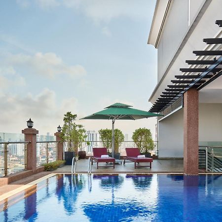 Queen Mansion Phnom Penh Exterior photo
